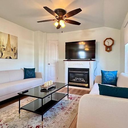 Near The Falls Two Bedroom - 5 Min Walk To Clifton Niagara Falls Extérieur photo